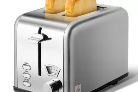 Delicious breakfast is easily presented, and the toaster brings a comfortable enjoyment