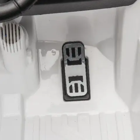 12v7a 30w2 Four Wheel Drive Leather Seat One Button Start,forward And Backward, High And Low Speed,seat Belt Four Wheel Absorber Kids Car 40