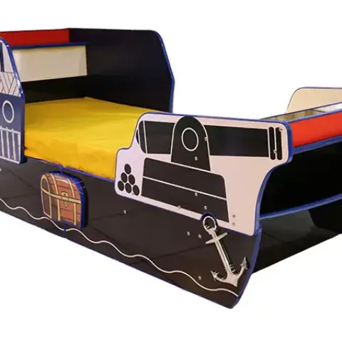 Pirate Ship Bed 1