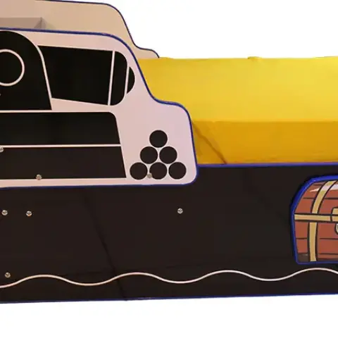 Pirate Ship Bed 4